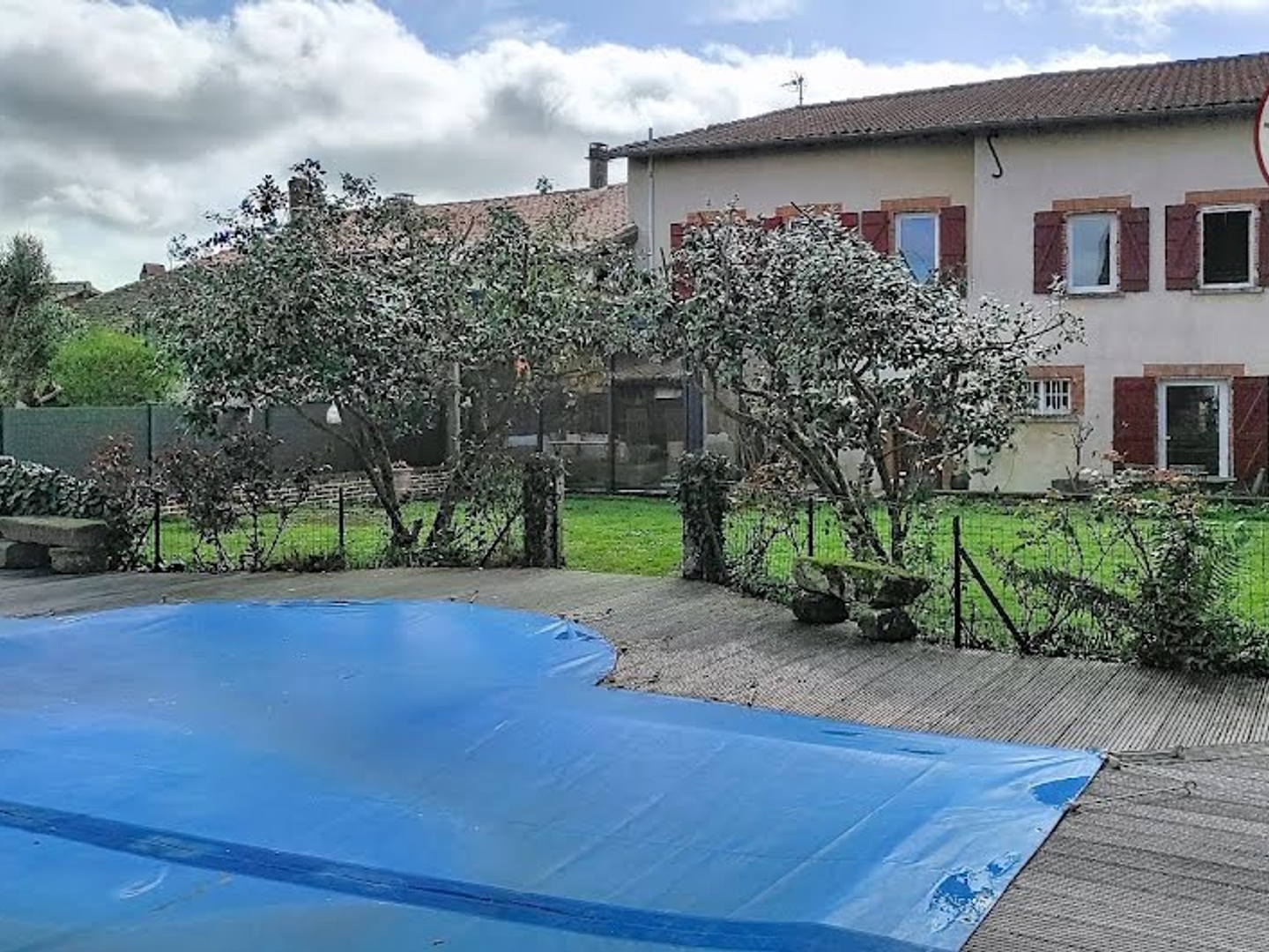 Maison à vendre - 6 pièces - 216m2 - Saint-Lys (31470)