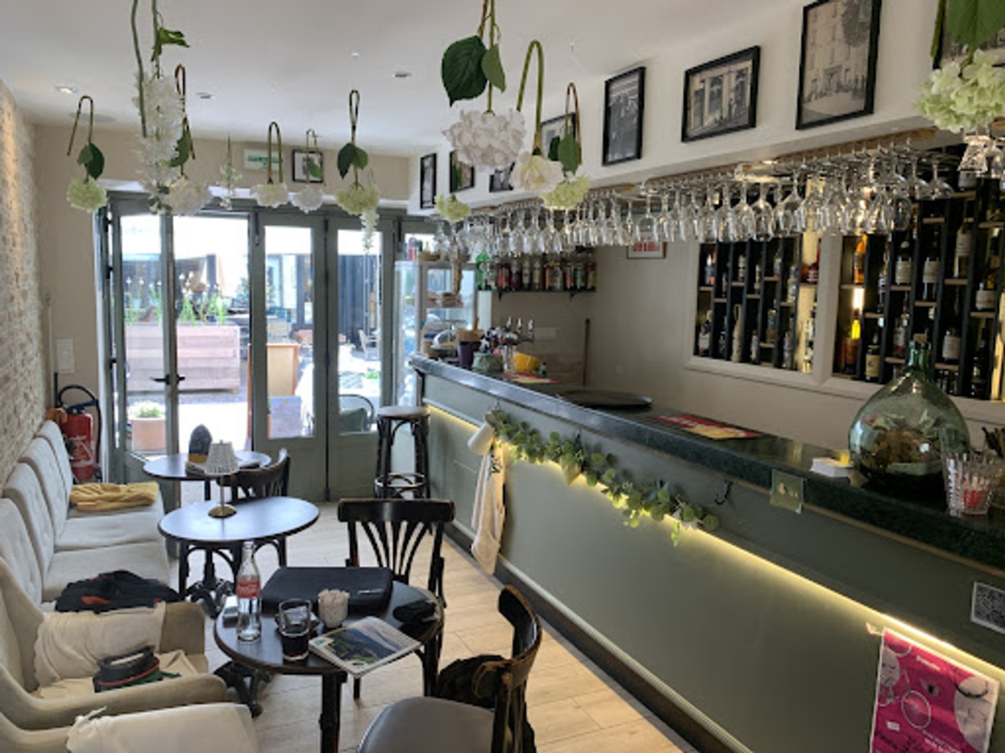 Locaux à vendre - 5 pièces - 135m2 - La Garde-Freinet (83680)