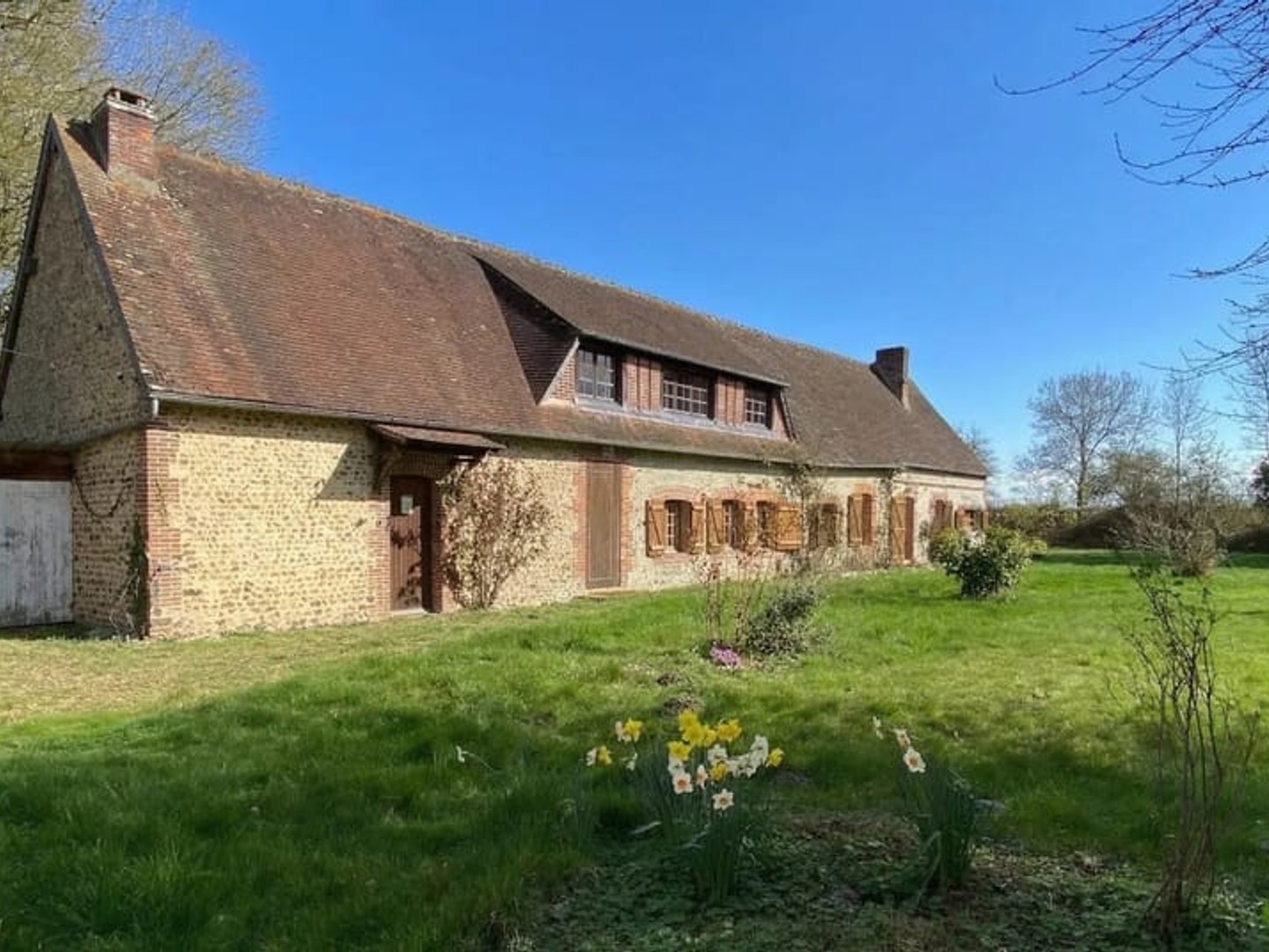 Maison 18 pièces 310 m²