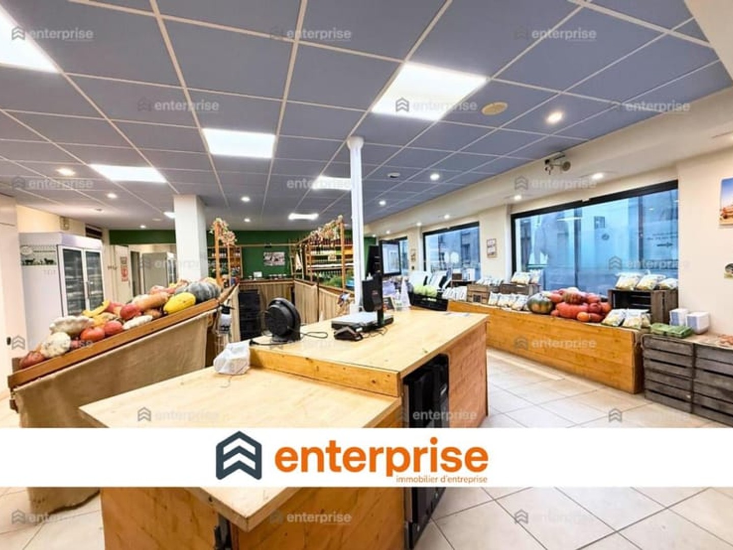 Bureaux 146 m²