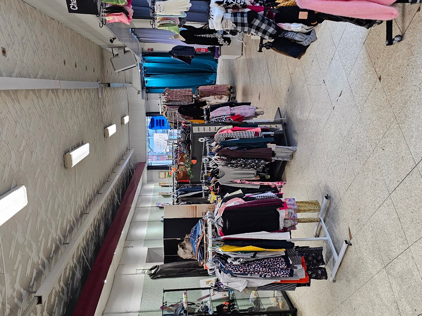 Magasin à vendre - 180m2 - Origny-Sainte-Ben... (02390)
