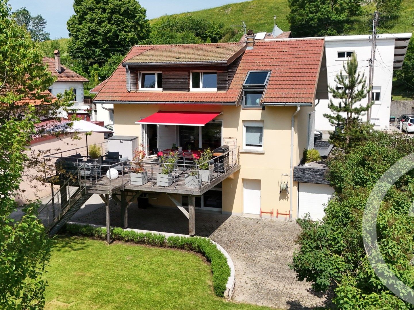 Maison 7 pièces 156 m²