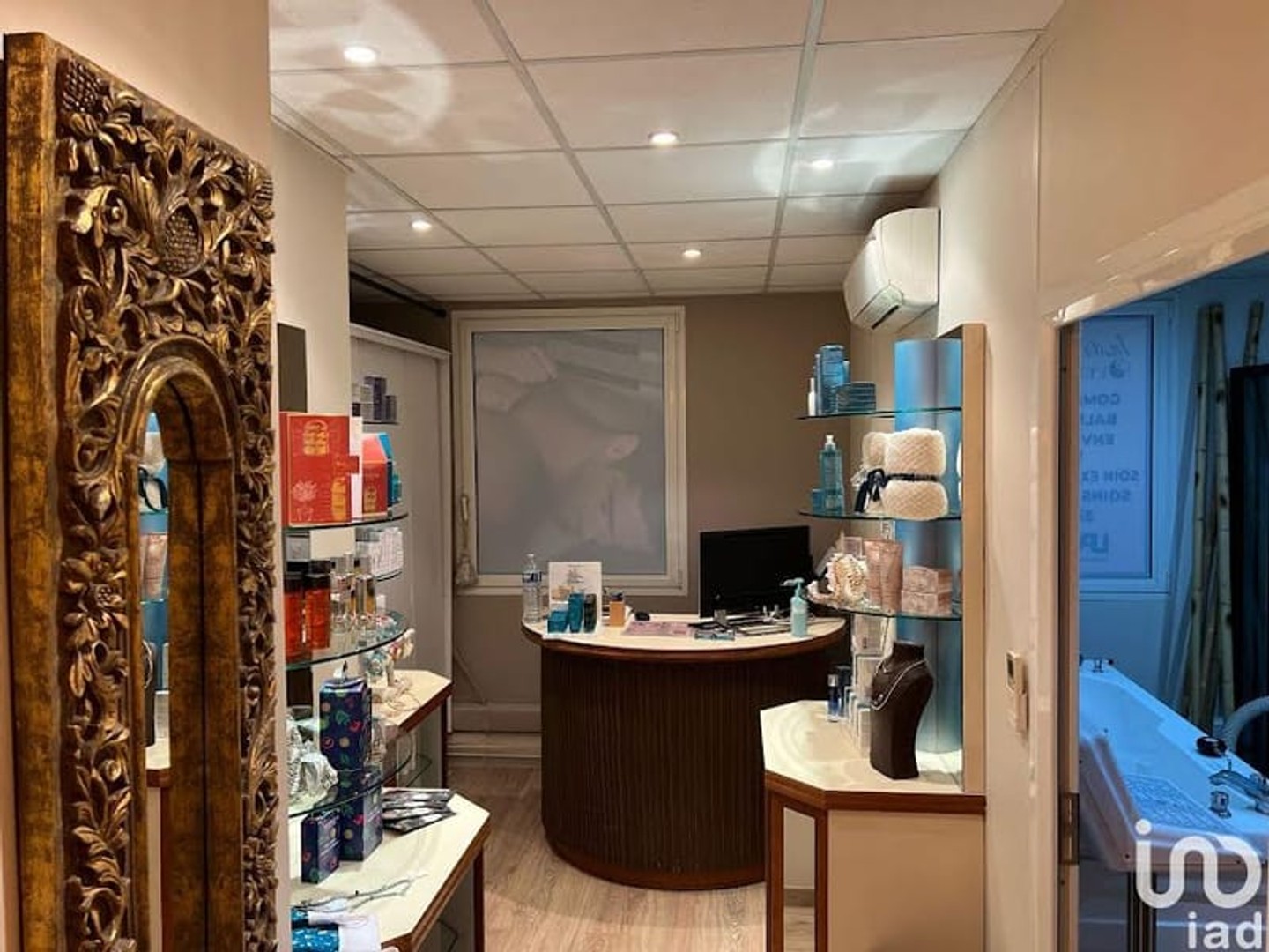 Magasin à vendre - 70m2 - Fréjus (83600)