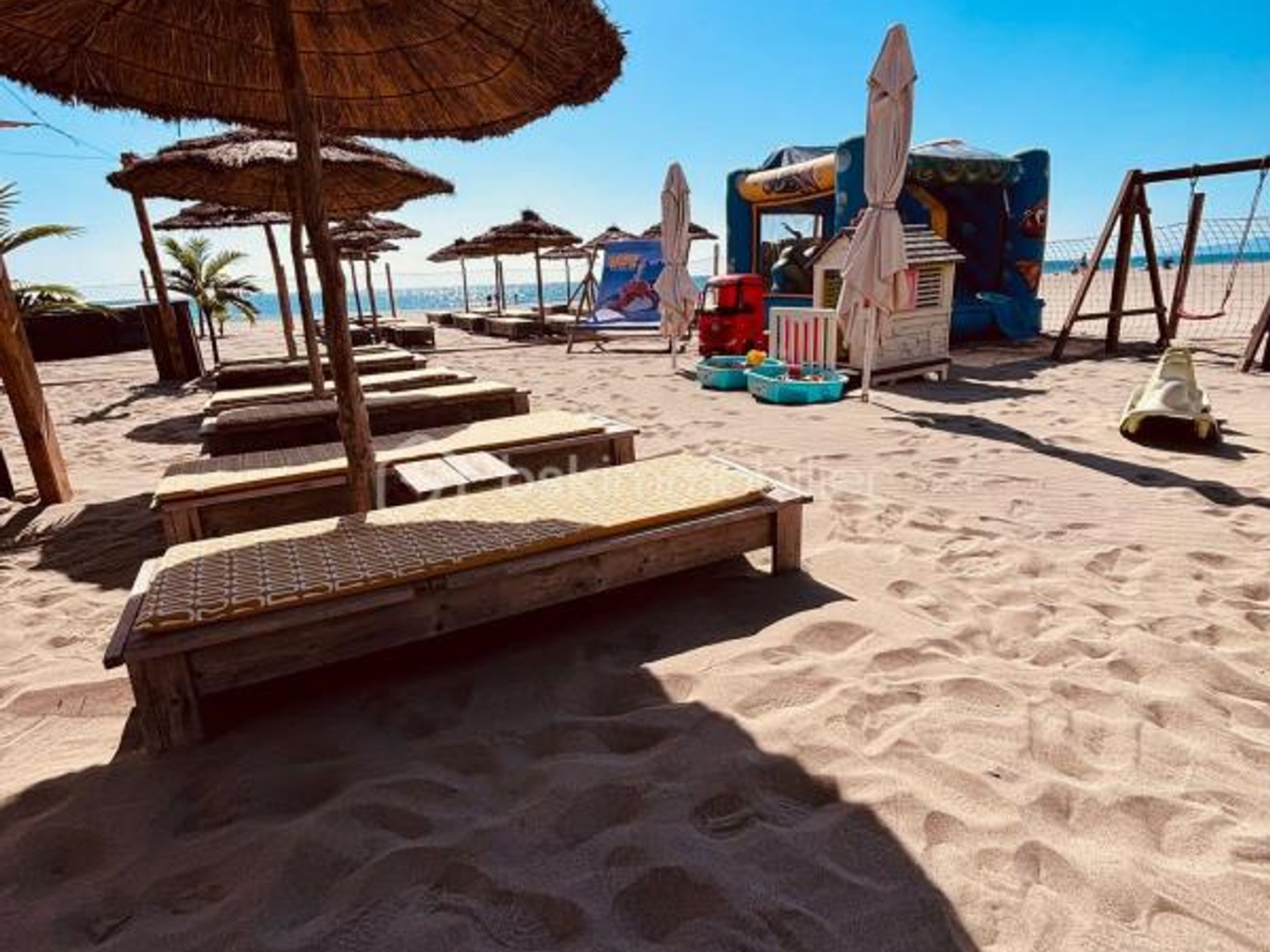 parc de jeux au bord de mer  Canet-en-Roussillon