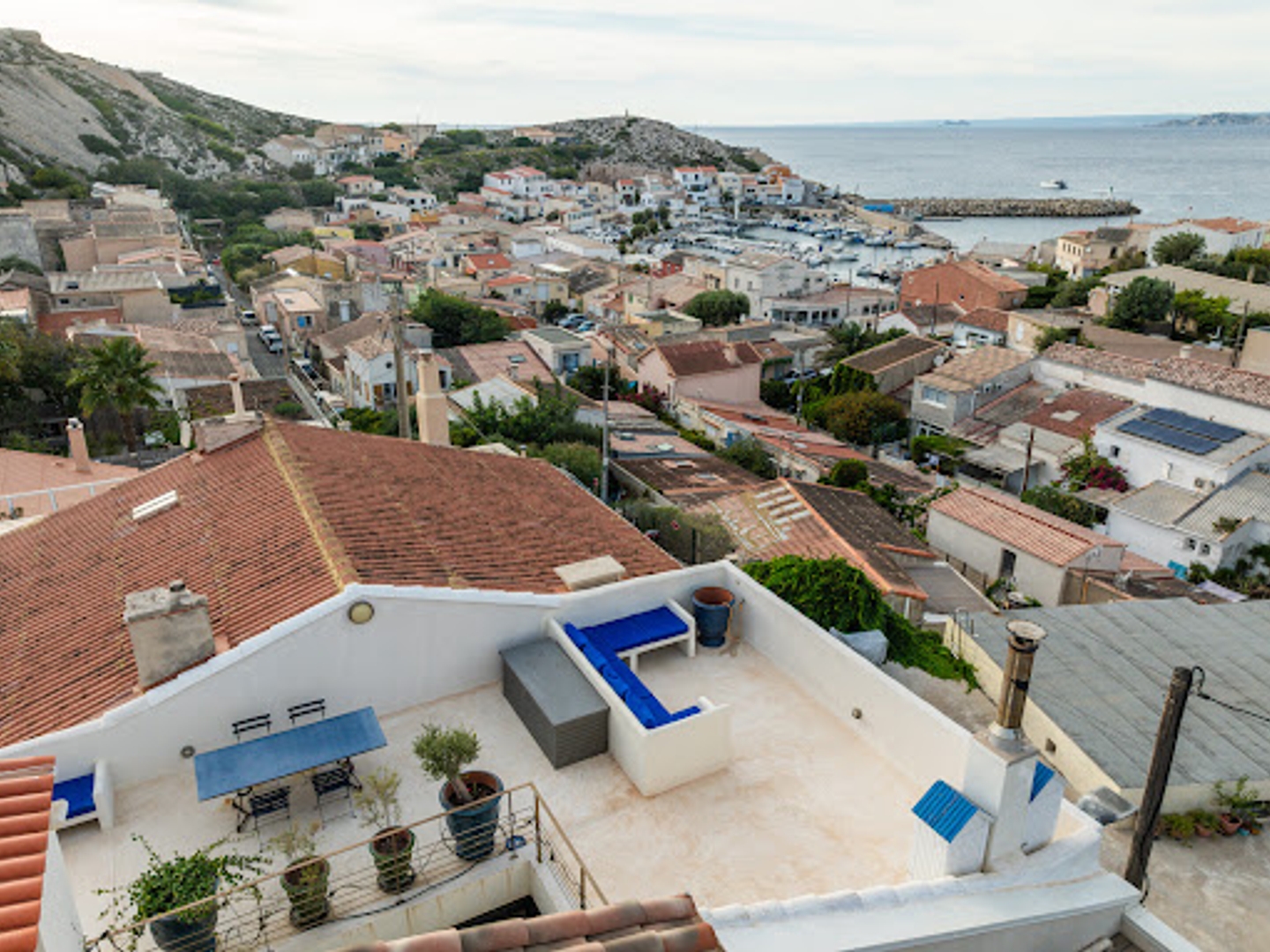 Maison à vendre - 4 pièces - 119m2 - Marseille 8e (13008)