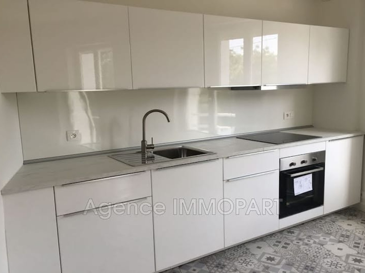 Immeuble à vendre - 174m2 - Rezé (44400)