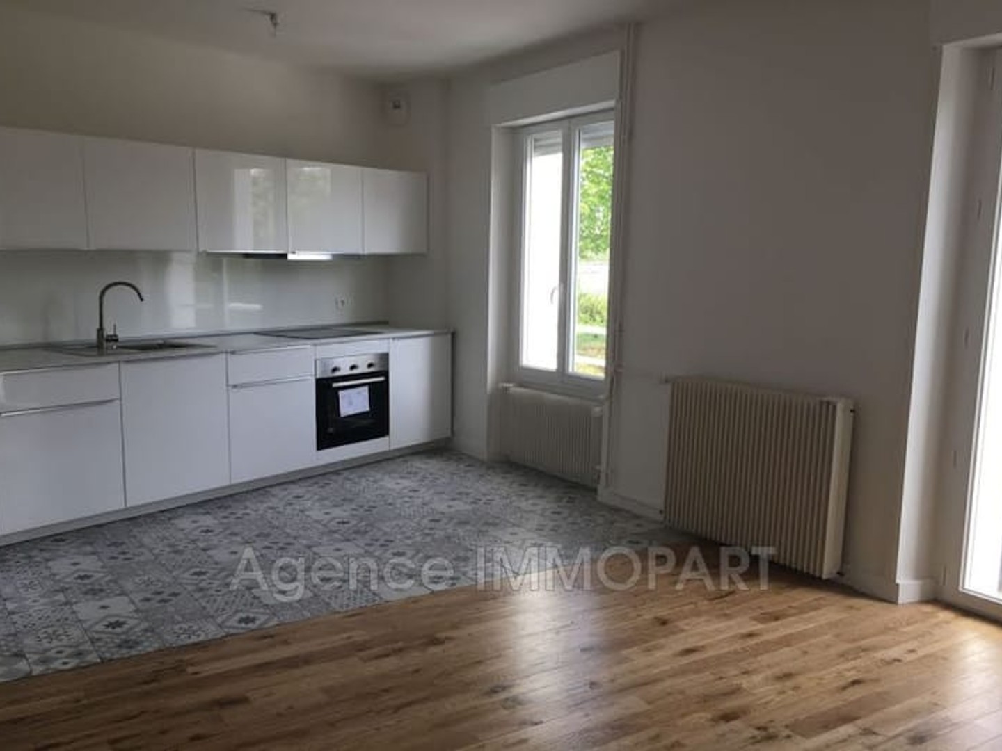 Immeuble à vendre - 174m2 - Rezé (44400)
