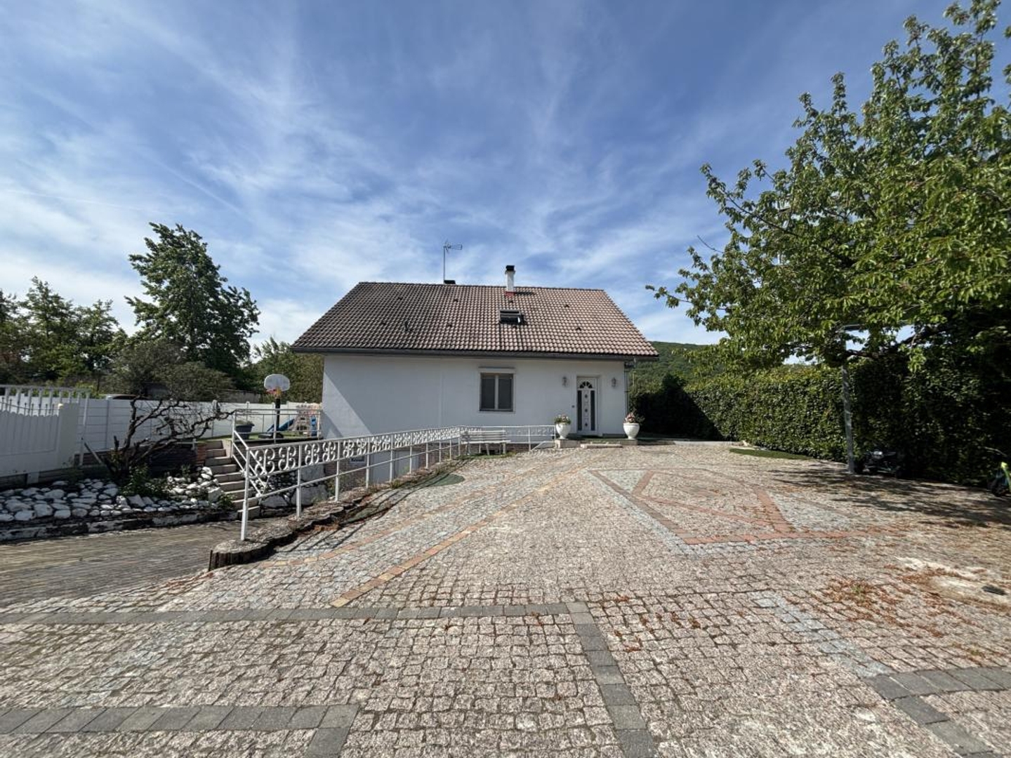 Maison à vendre - 5 pièces - 150m2 - Vétraz-Monthoux (74100)