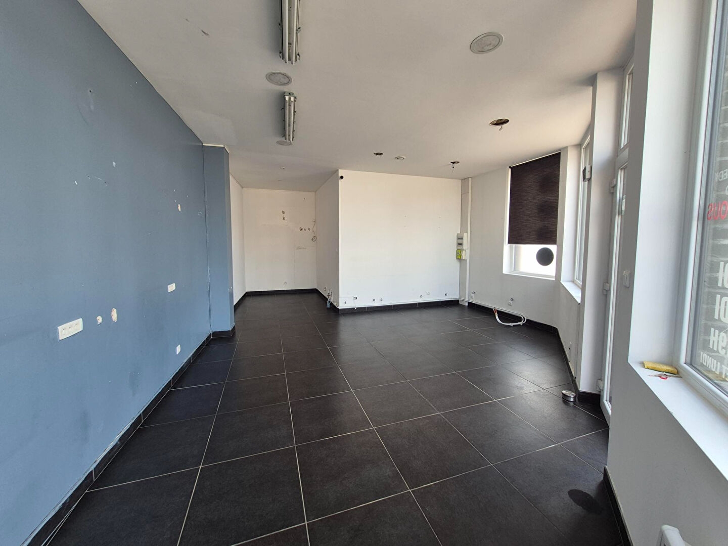 Locaux à vendre - 2 pièces - Tourcoing (59200)