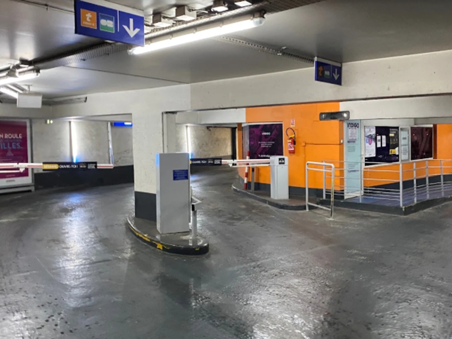Parking / garage / box à vendre - 13m2 - Saint-Maur-Des-Fo... (94100)