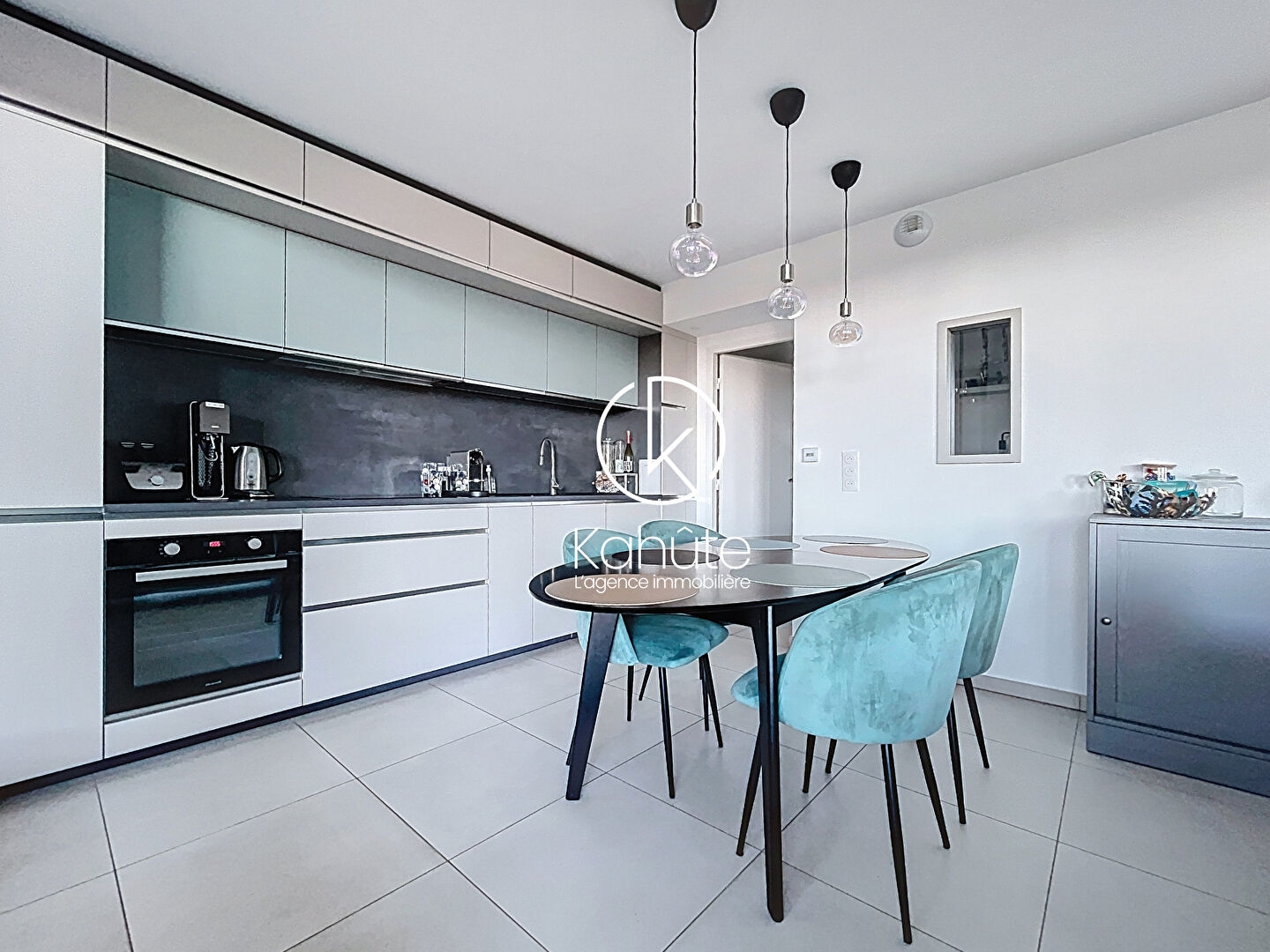 Appartement à vendre - 3 pièces - 78m2 - Saint-Didier-Au-M... (69370)