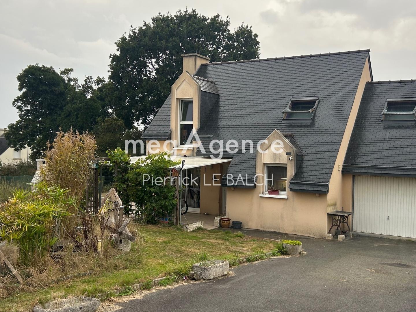 Maison à vendre à Belle-Isle-en-Terre, d'une surface habitable d'environ 86 m²,