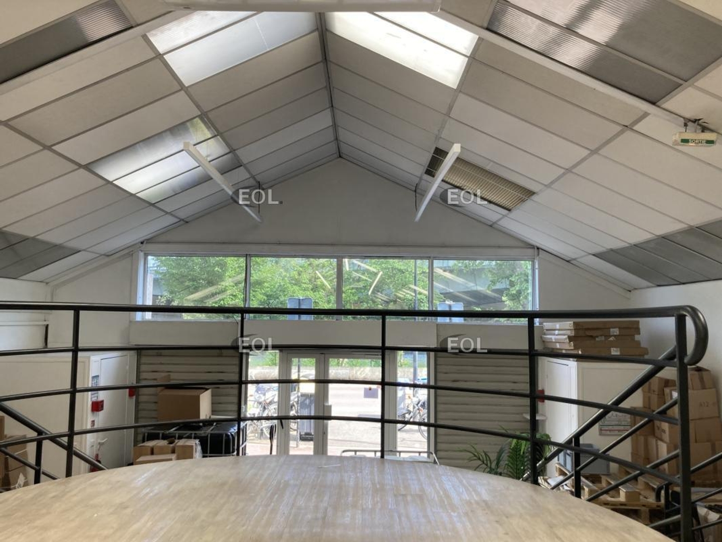 EXCLUSIVITE EOL - A VENDRE Bâtiment indépendant de Bureaux - 94340 JOINVILLE LE PONT