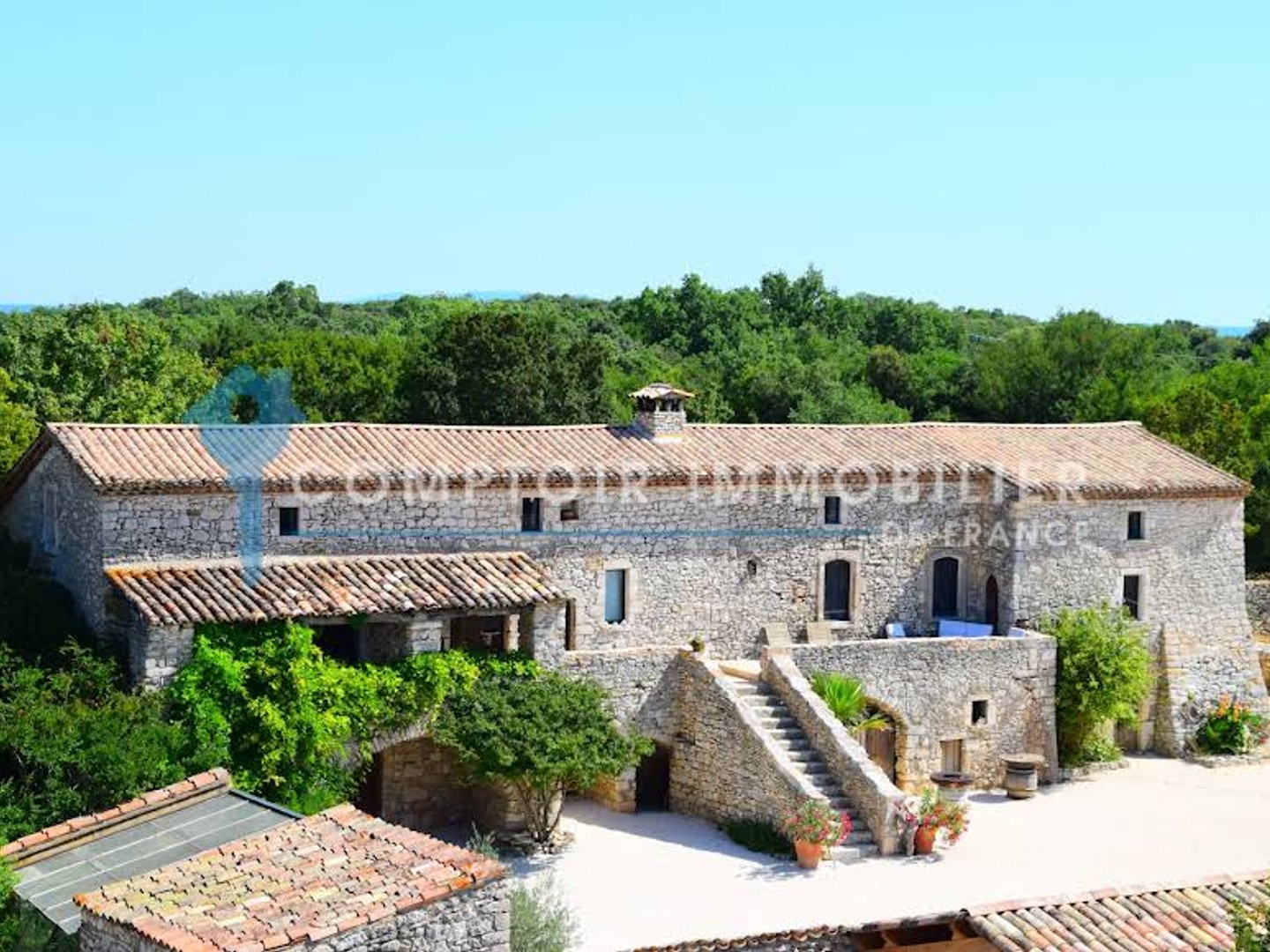 Mas provençal 11 pièces 380 m²
