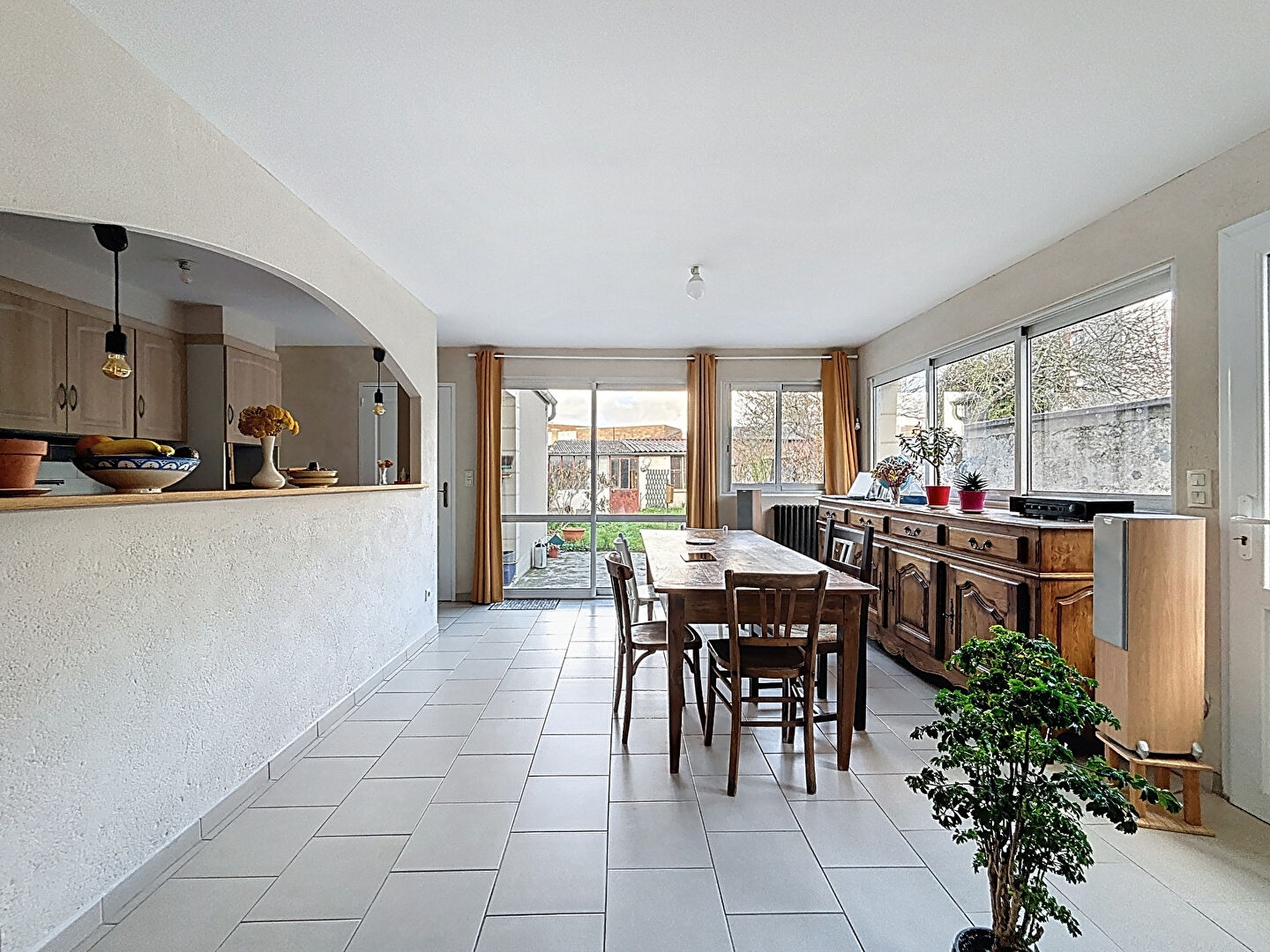 Maison à vendre à Angers située dans un secteur prisé, à moins de 10 minutes à vélo de la gare