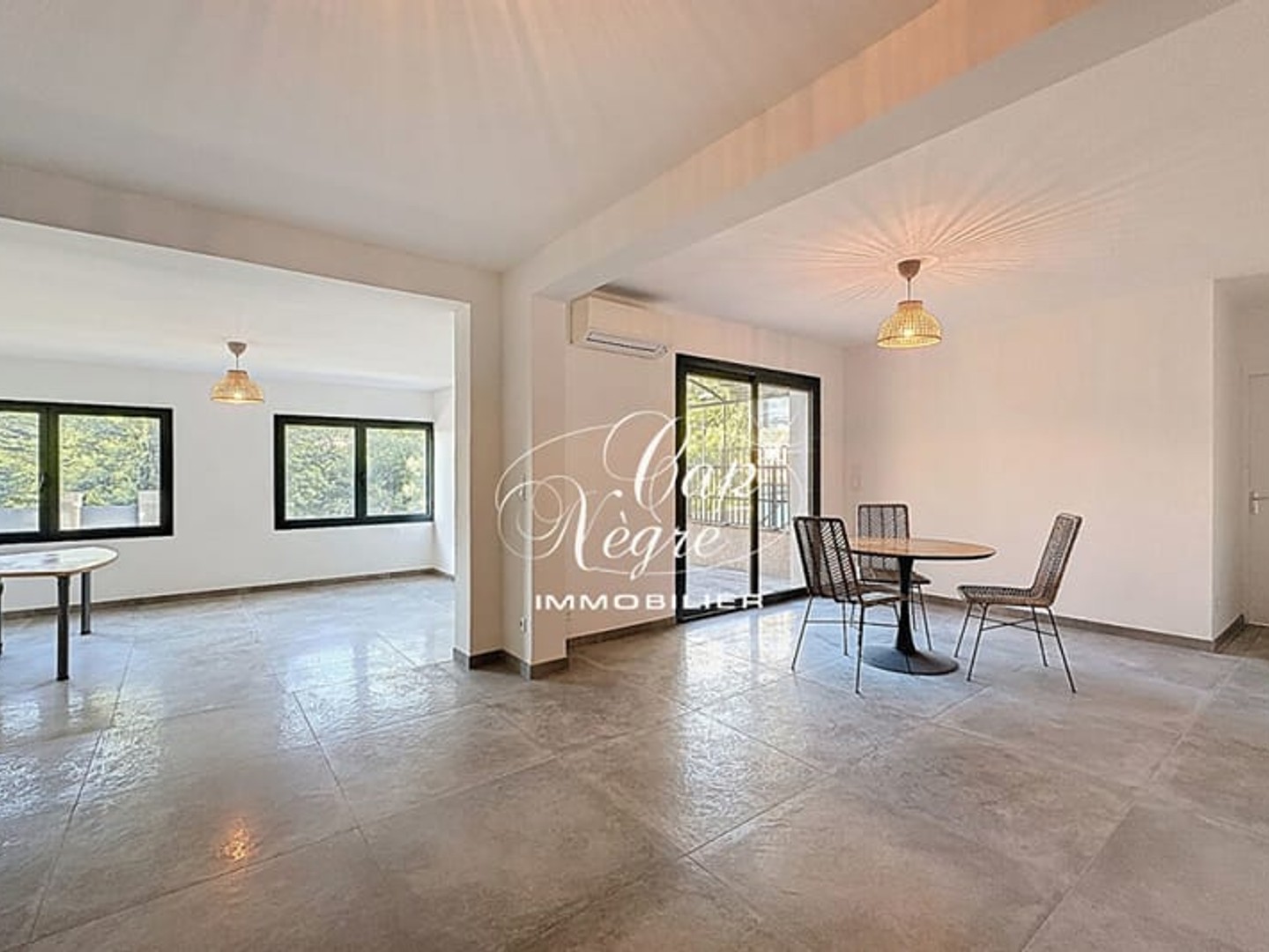 Appartement T2 61m² avec terrasse - La Fossette proche plage
