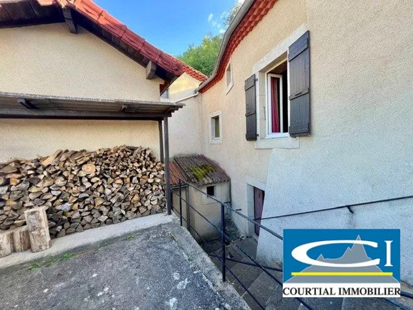 Maison à vendre - 7 pièces - 144m2 - Vion (07610)