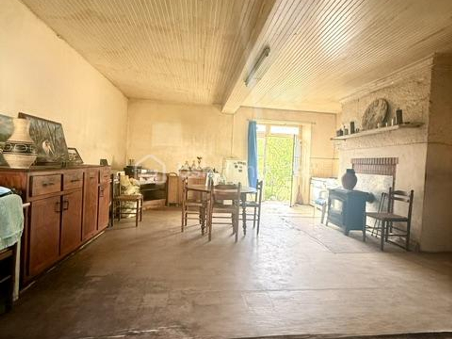 Maison à vendre - 7 pièces - 144m2 - Verteuil-Sur-Char... (16510)