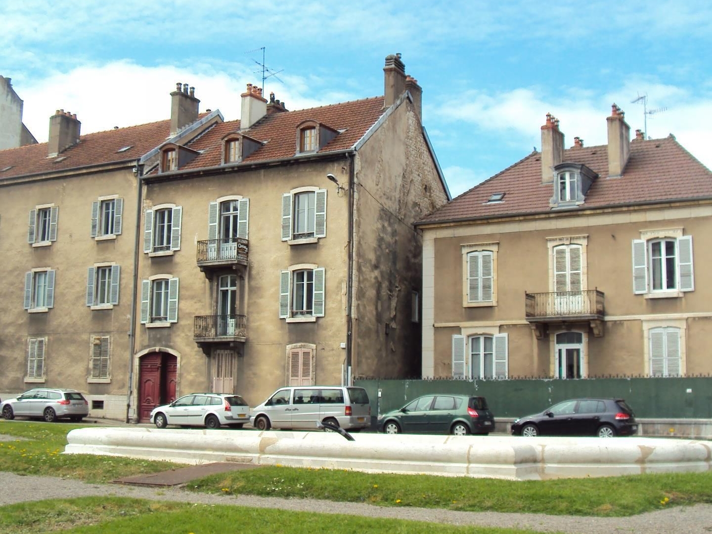 Appartement à vendre - 3 pièces - 75m2 - Dole (39100)