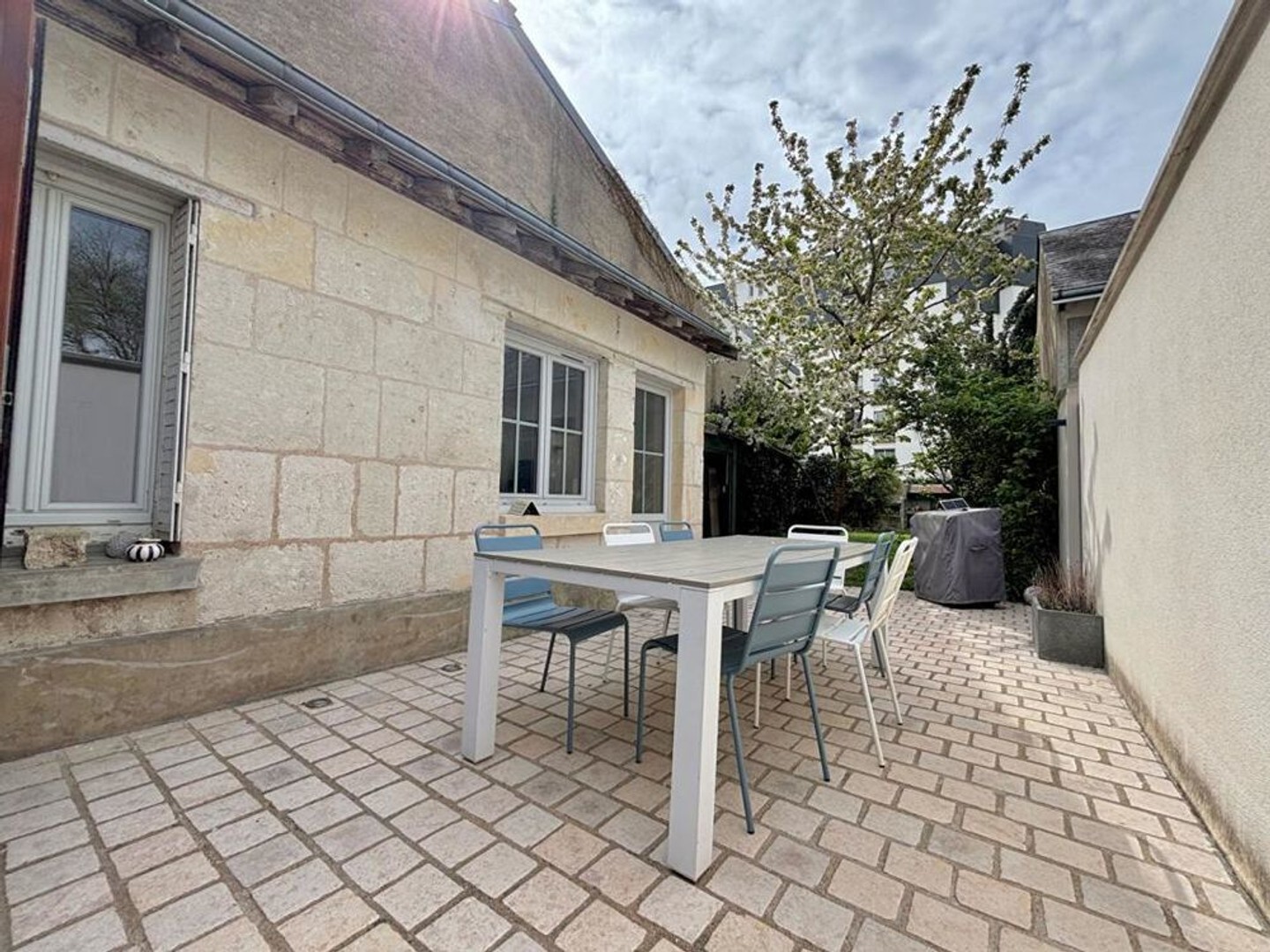 Maison de caractère / 167 m2 / Coeur Vendôme
