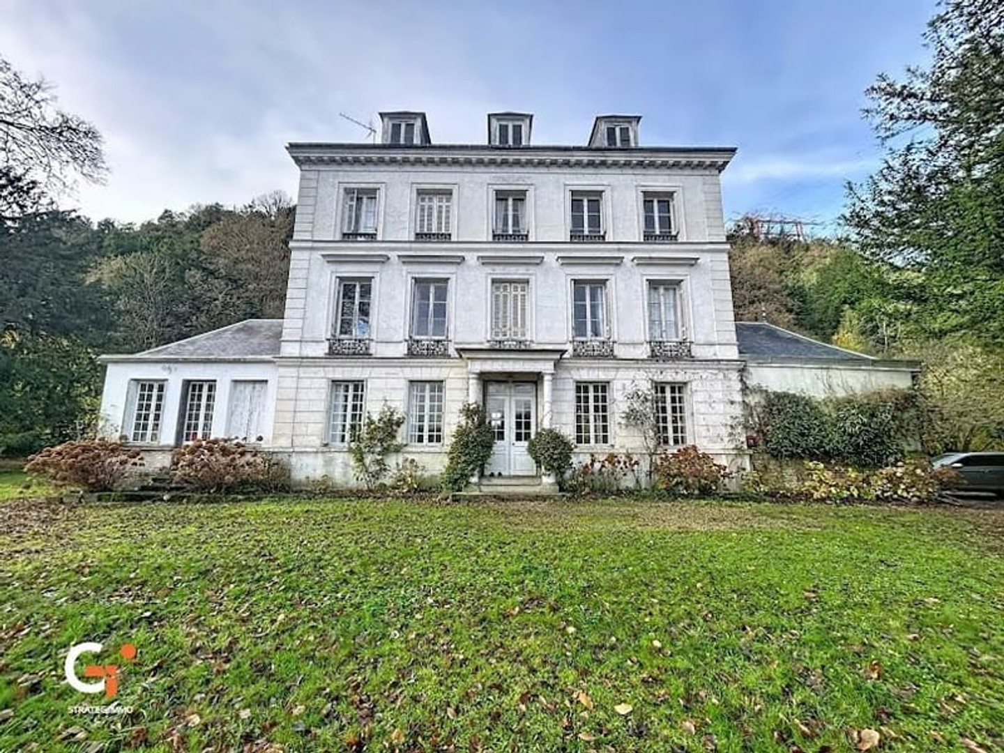 Propriété 12 pièces 365 m²
