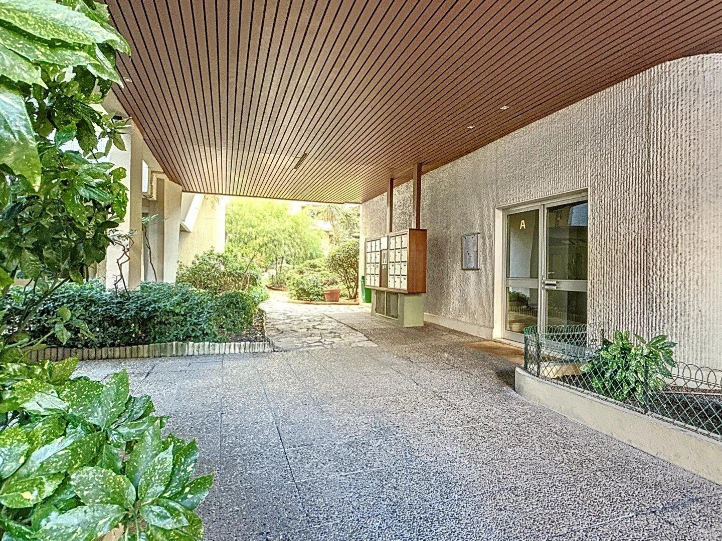 Appartement 3 pièces avec jardin suspendu