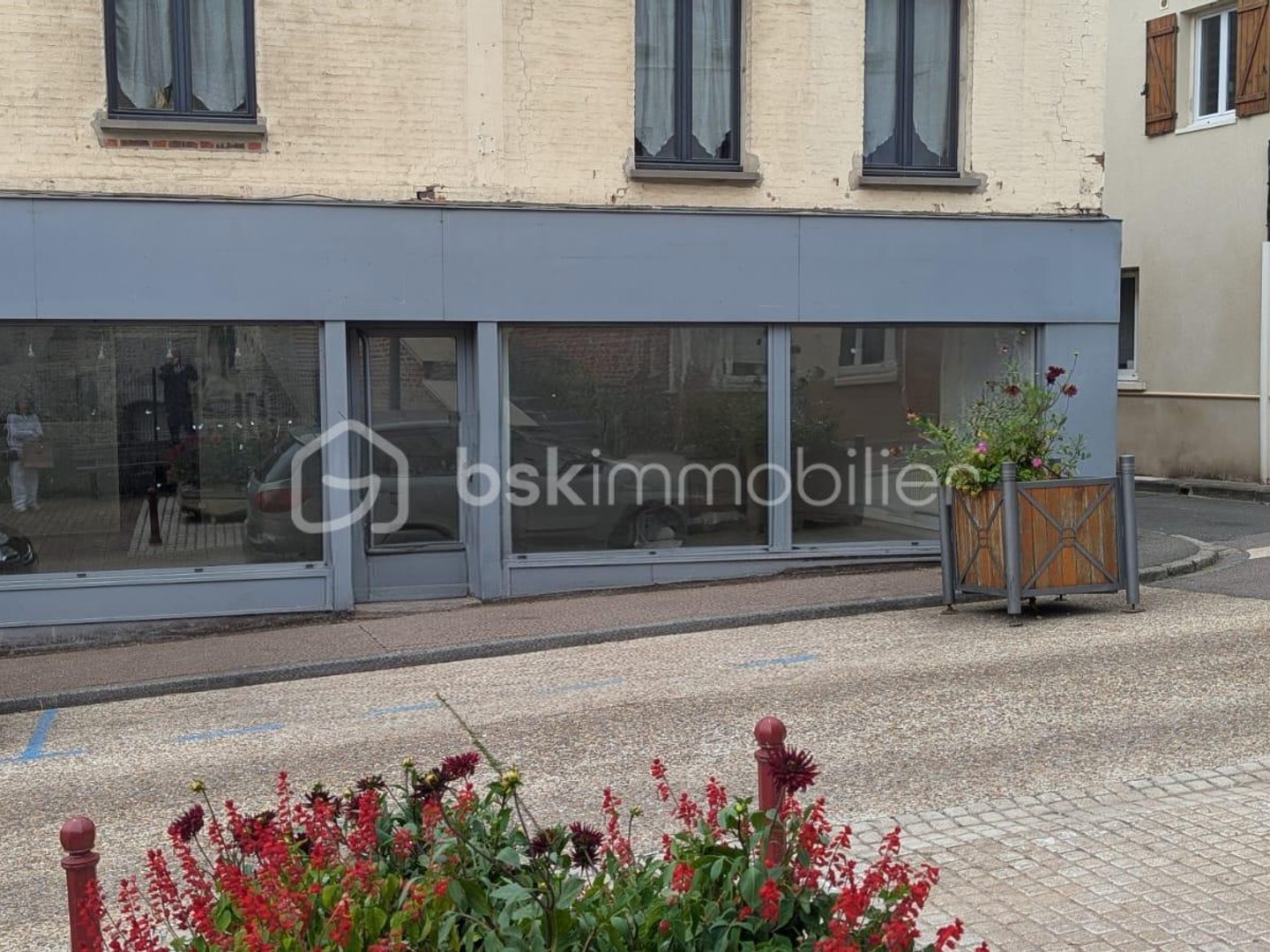 Fonds de commerce 2 pièces 58 m²