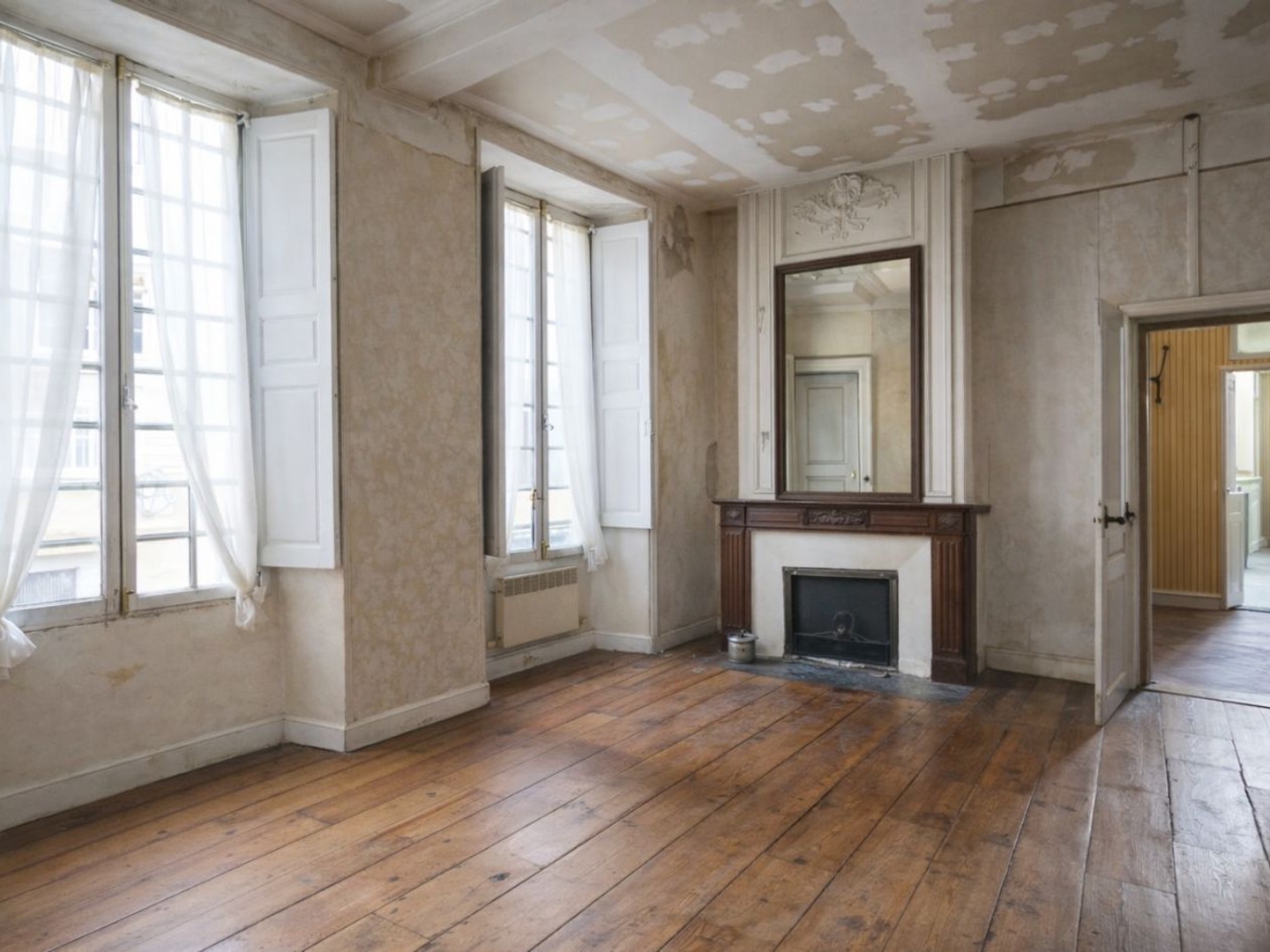 Appartement à vendre - 4 pièces - 143m2 - Pau (64000)