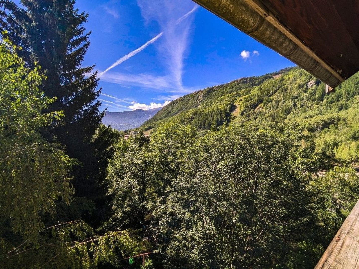 Pelvoux : T3 à rénover, soleil et panorama