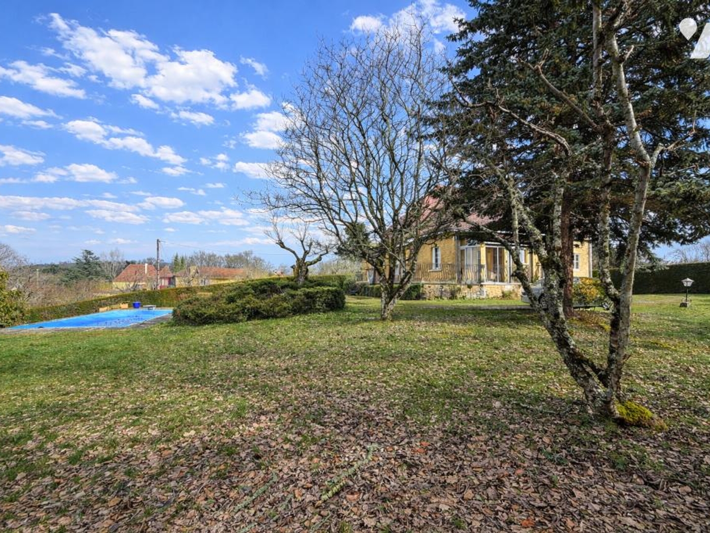 Maison à vendre - 7 pièces - 157m2 - Sarlat-La-Canéda (24200)