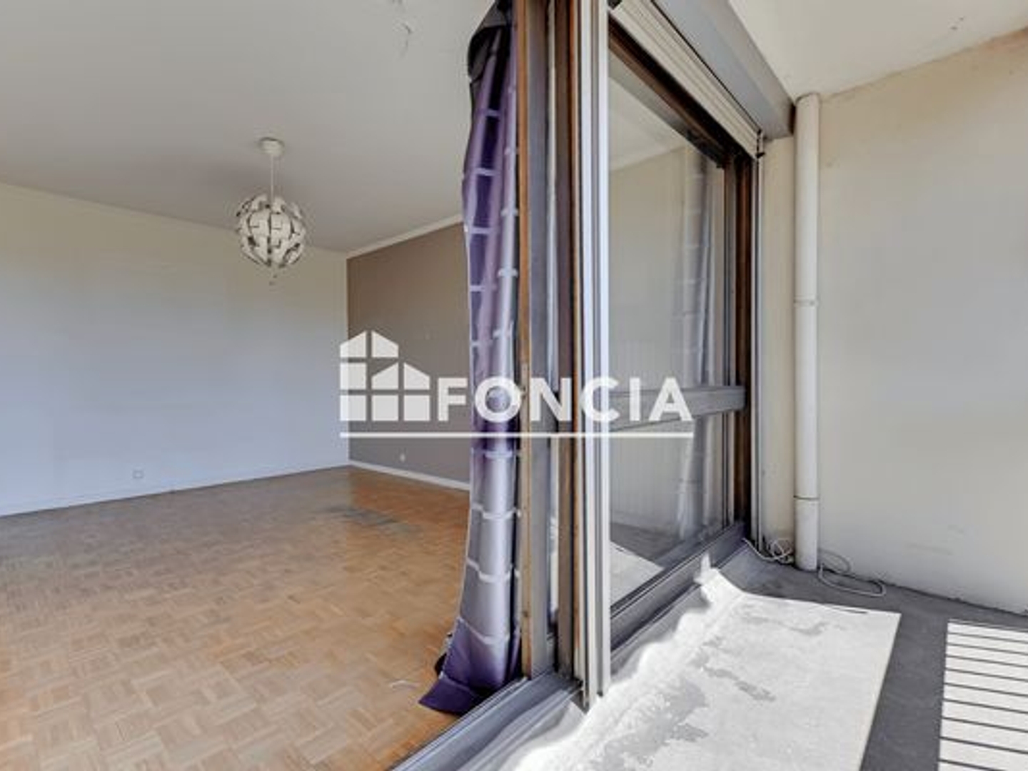 Appartement à vendre - 3 pièces - 61m2 - Saint-Genis-Laval (69230)