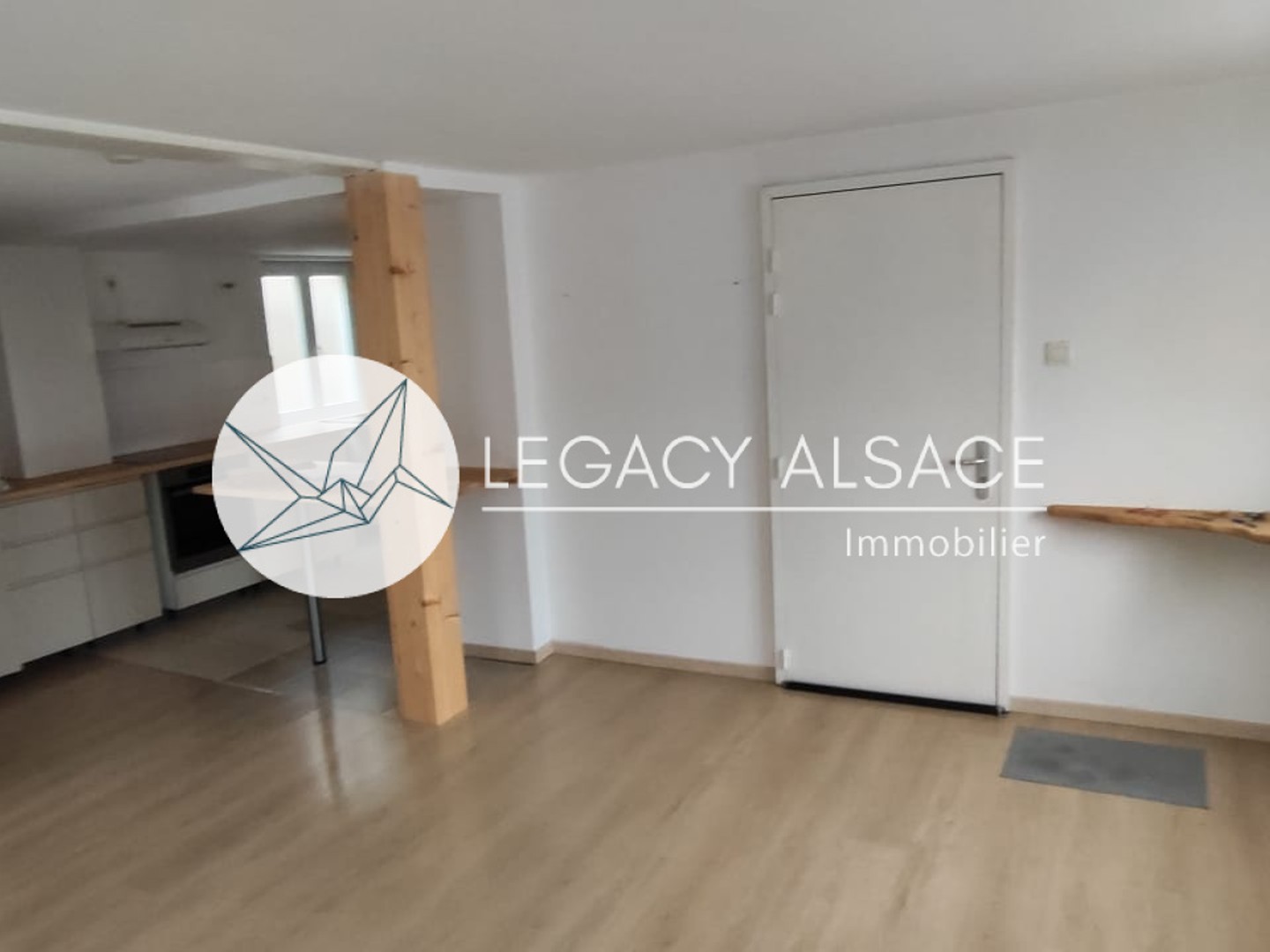 Idéal investisseur! Appartement loué, 3 pièces de 63m2 entièrement rénové avec cave!
