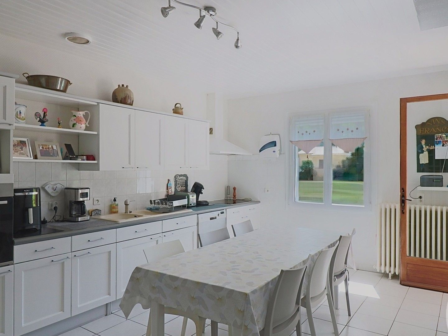 Maison à vendre - 6 pièces - 210m2 - Montpon-Ménestérol (24700)