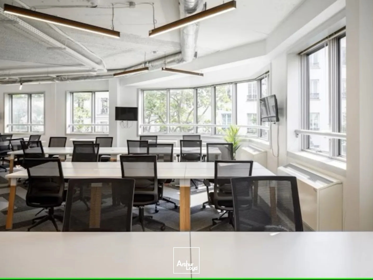 Bureaux à vendre - 950m2 - Paris 17e (75017)