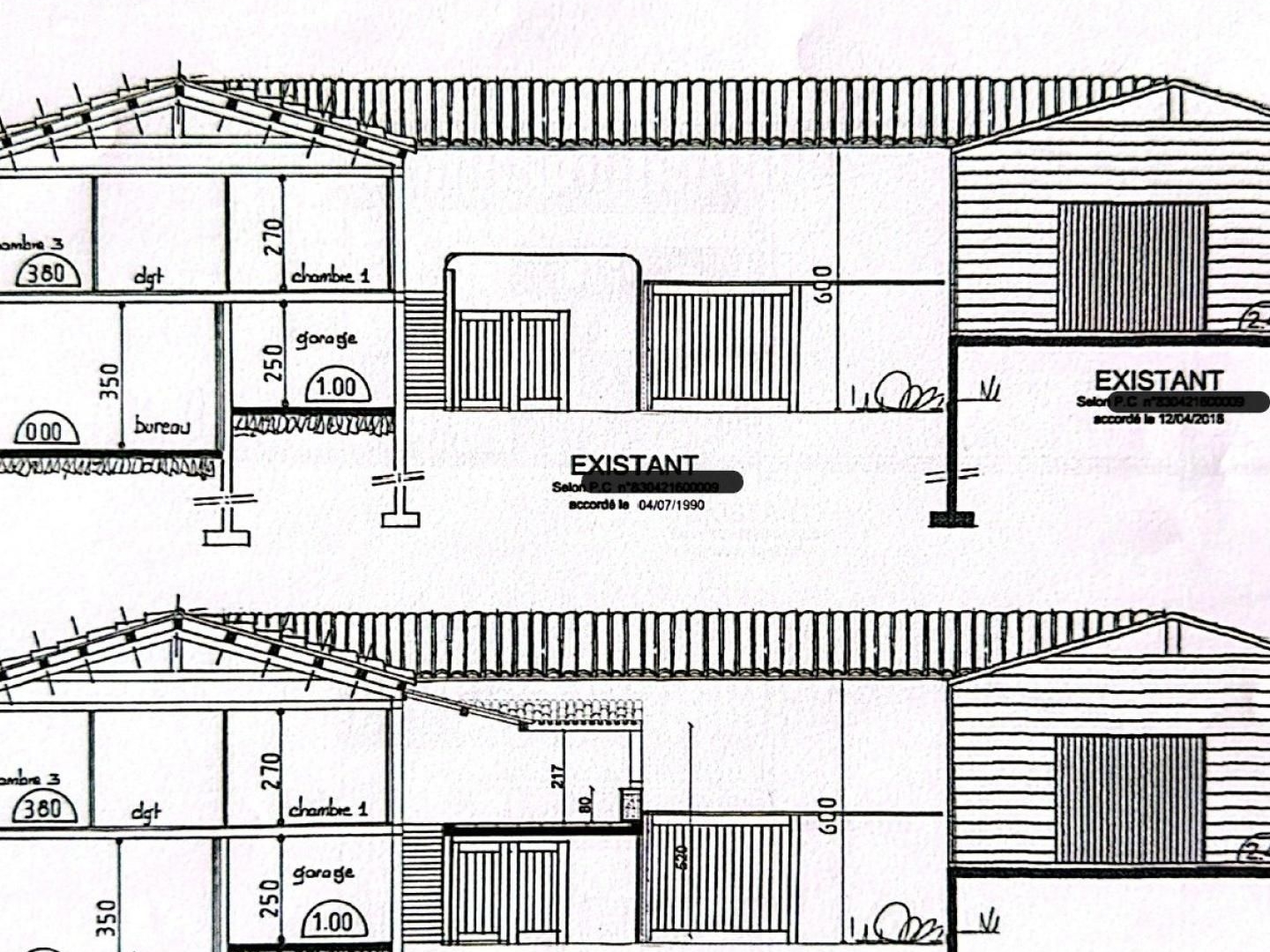 Bureaux à vendre - 11 pièces - 925m2 - Cogolin (83310)