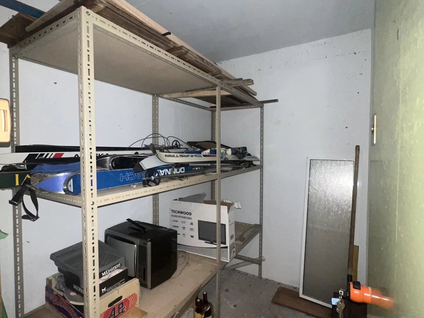 Parking / garage / box à vendre - 3m2 - Ancelle (05260)