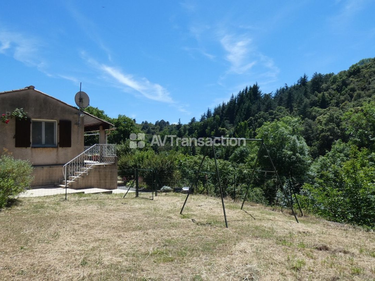 Maison à vendre - 7 pièces - 139m2 - Soudorgues (30460)