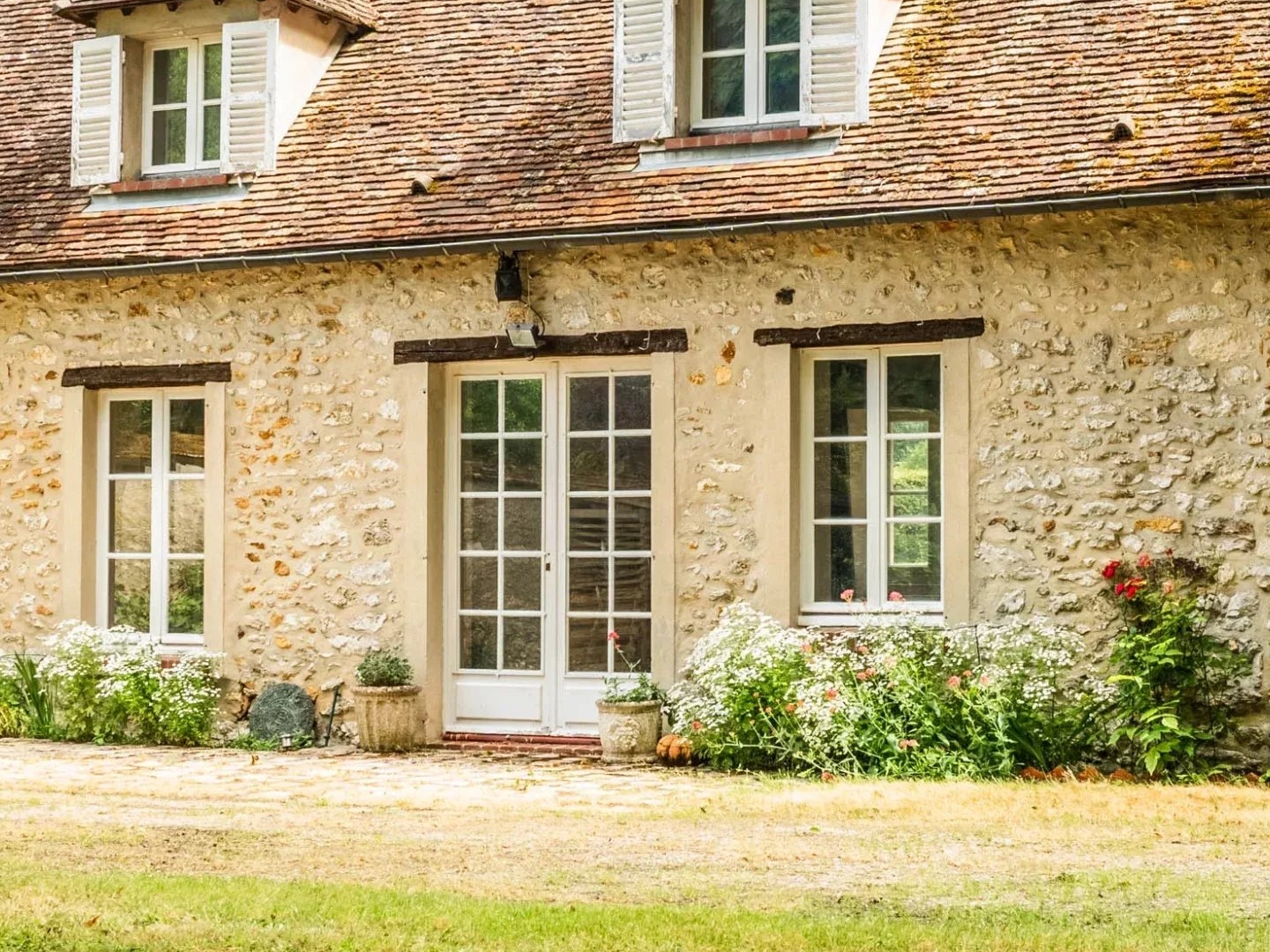 Maison à vendre - 17 pièces - 575m2 - Montfort-L'amaury (78490)