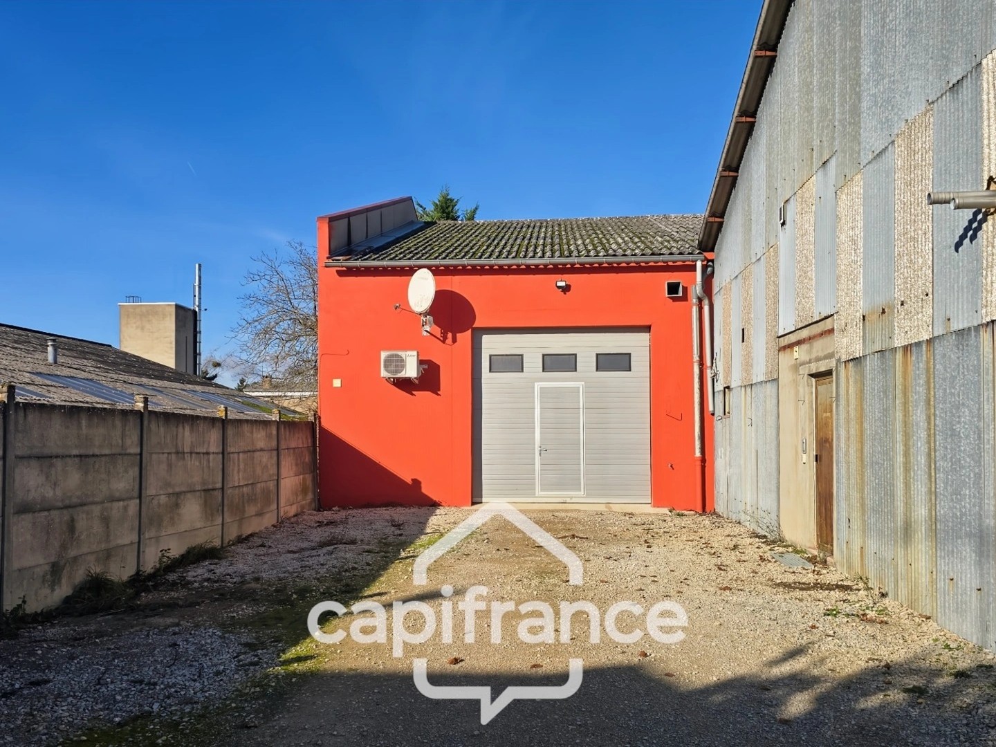 Commerce 2 pièces 146 m²