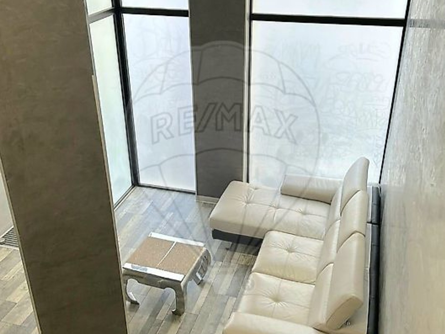 Commerce 2 pièces 52 m²