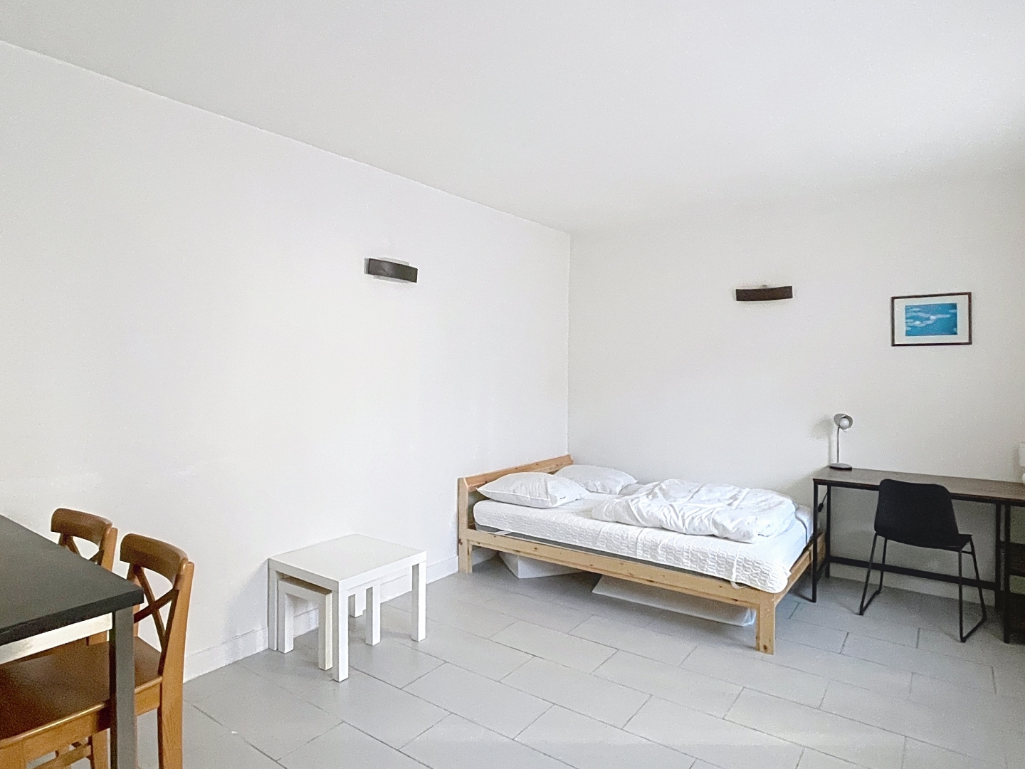 Studio 26 m² en très bon état - À 4 min du RER B