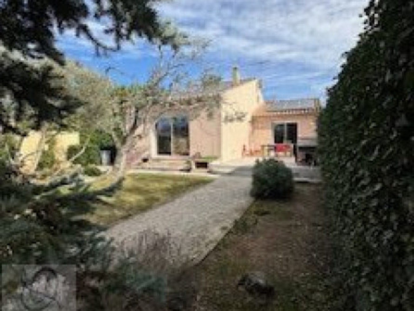Villa 5 pièces 148 m²