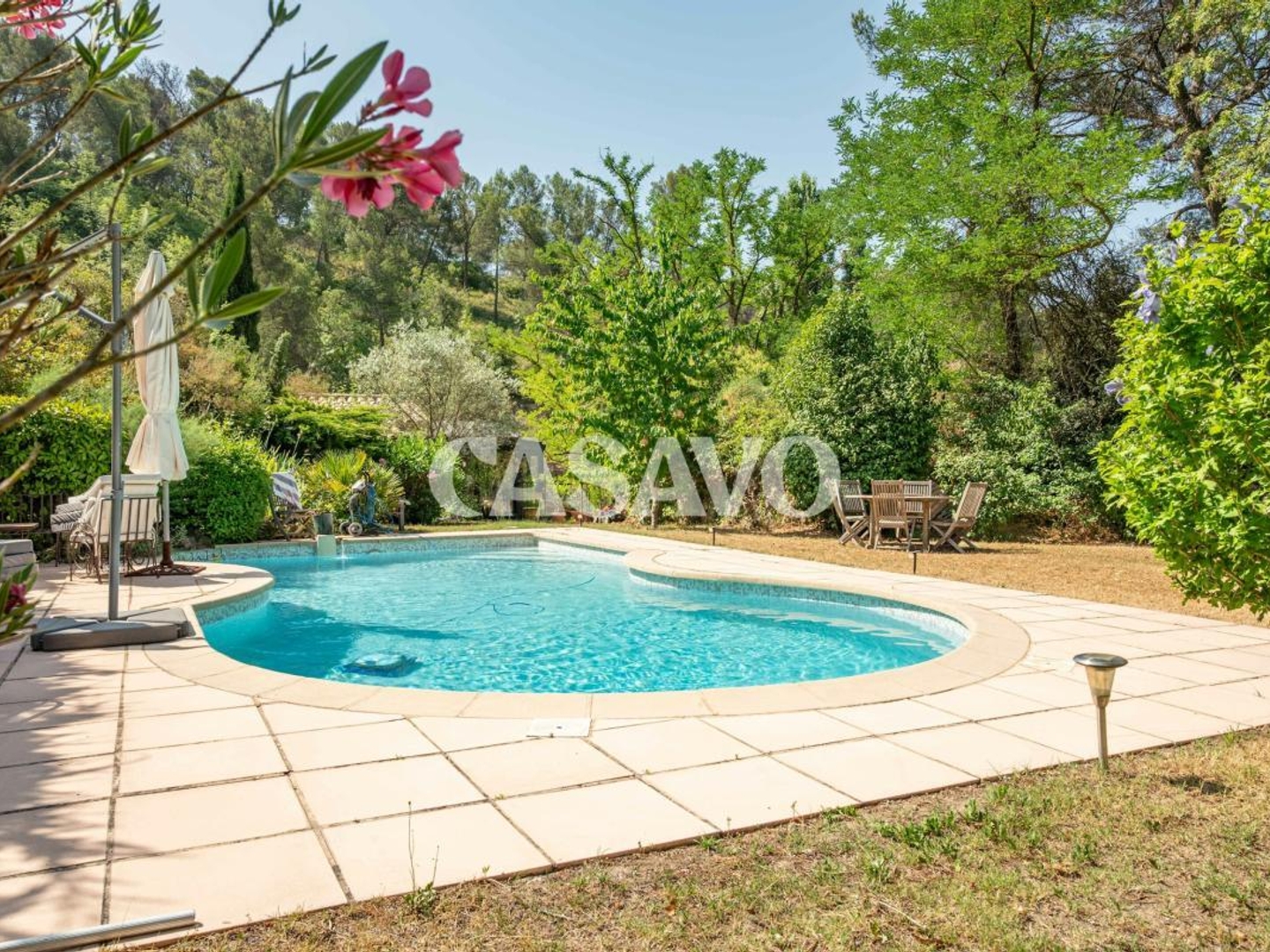 Maison à vendre - 7 pièces - 240m2 - Saint-Marc-Jaumeg... (13100)