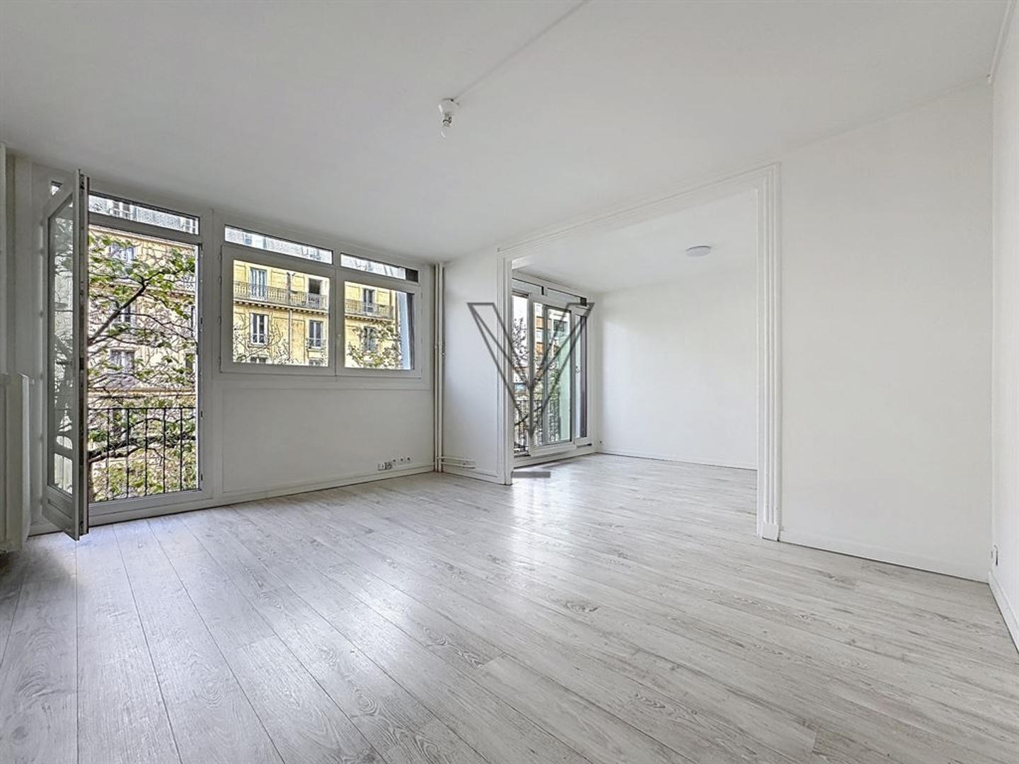 Appartement à vendre - 4 pièces - 70m2 - Paris 19e (75019)