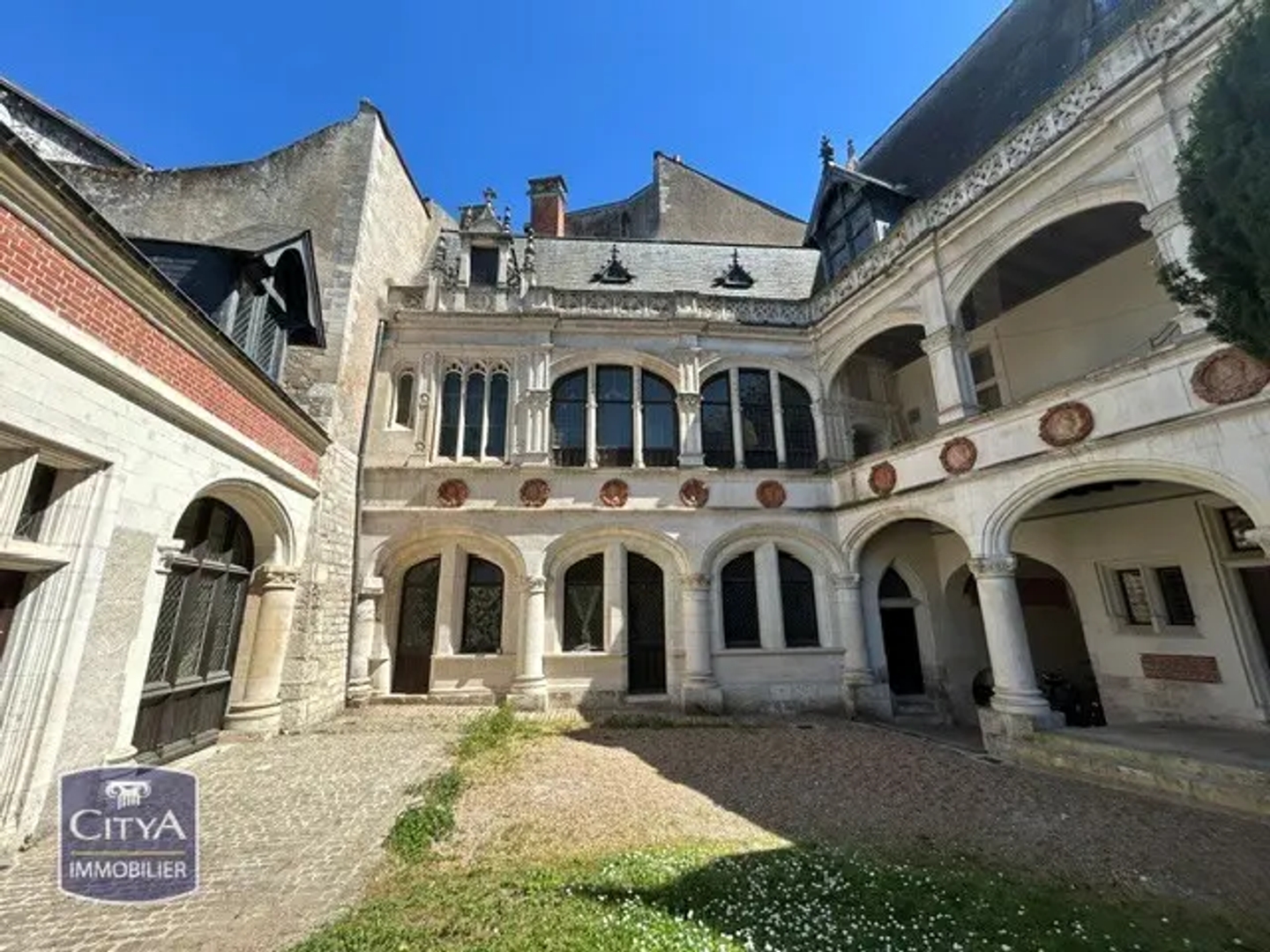Appartement à vendre - 6 pièces - 123m2 - Blois (41000)