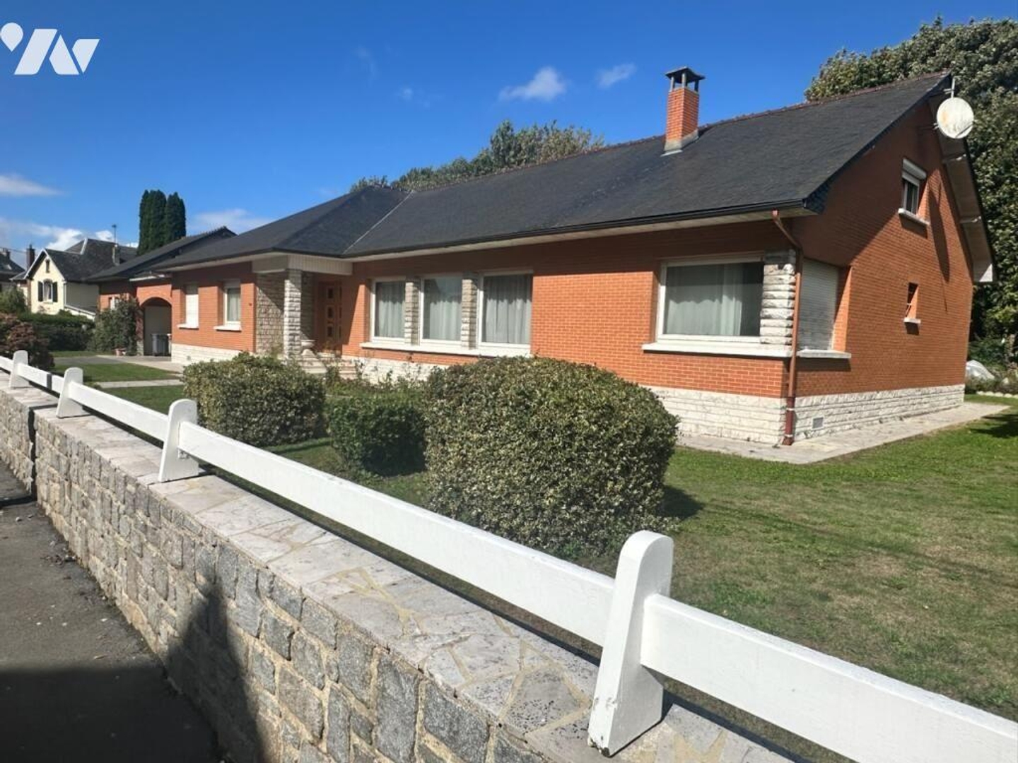 Maison 9 pièces 240 m²
