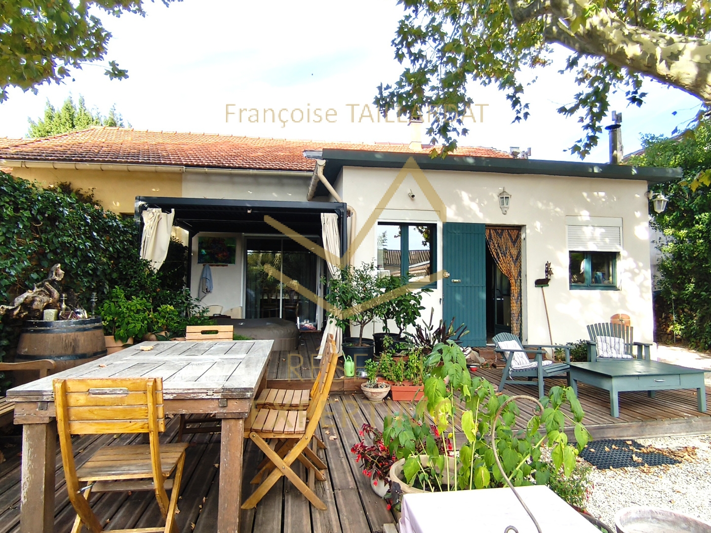 Maison à vendre - 3 pièces - 90m2 - L'isle-Sur-La-Sorgue (84800)