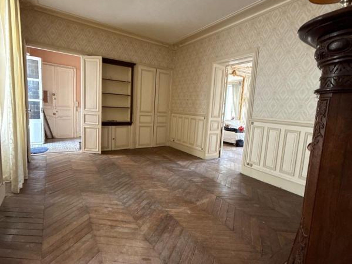 Maison à vendre - 22 pièces - 550m2 - Mantes-La-Jolie (78200)