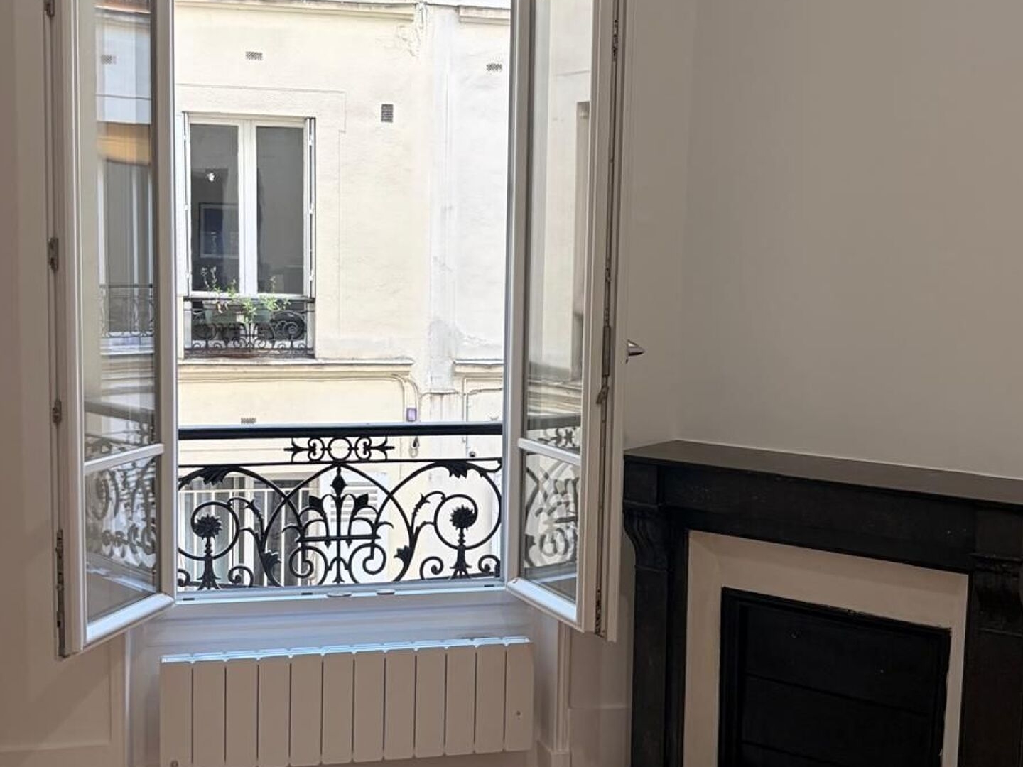 Appartement à vendre - 2 pièces - 33m2 - Paris 17e (75017)