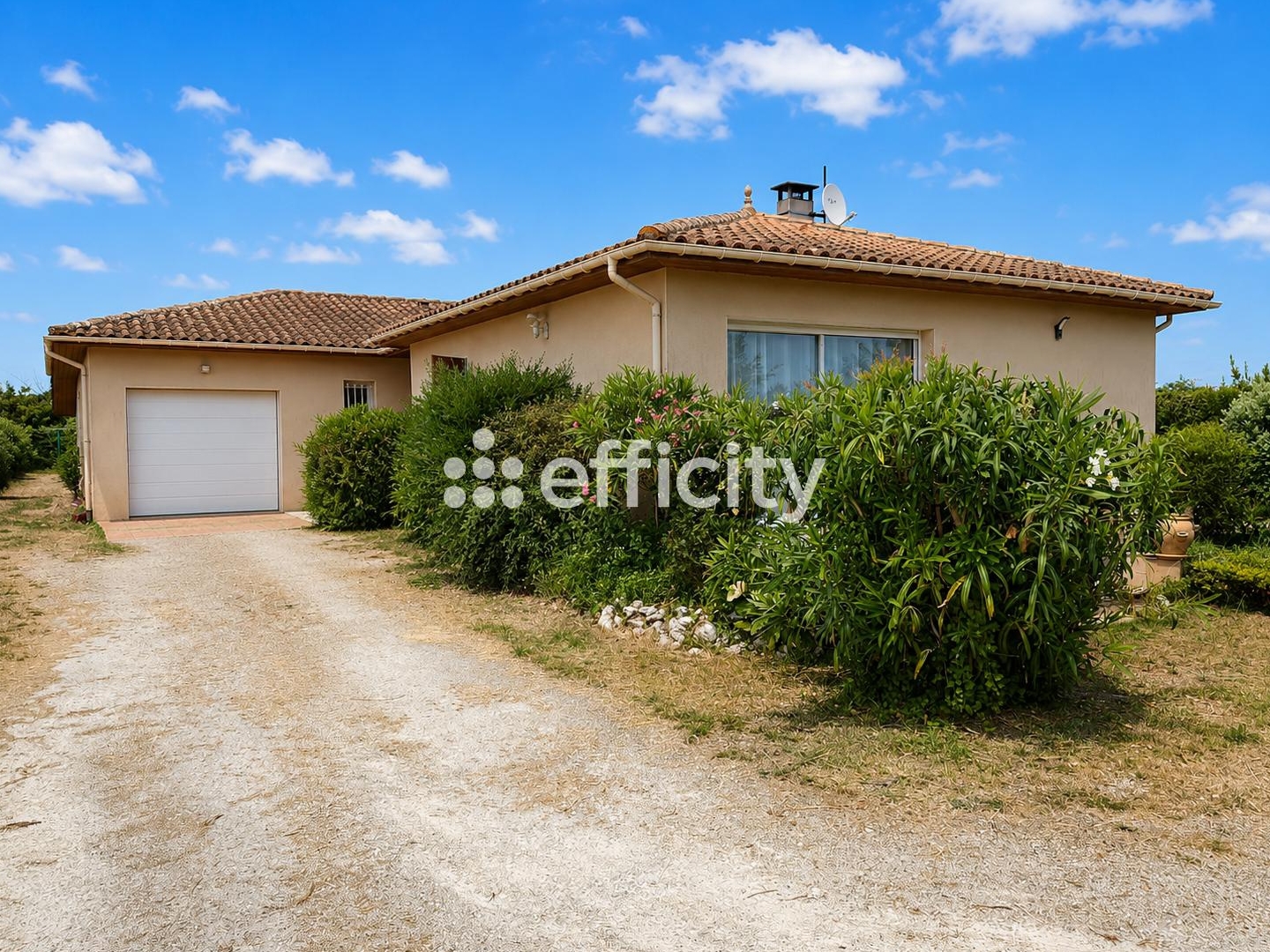 Maison à vendre - 4 pièces - 135m2 - Saint-Palais-Sur-Mer (17420)